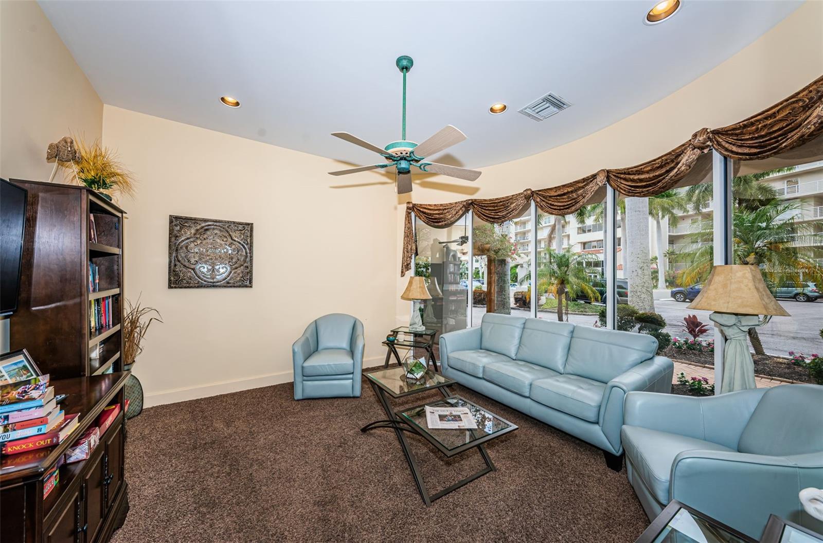 6083 BAHIA DEL MAR CIR #362 — photo 42