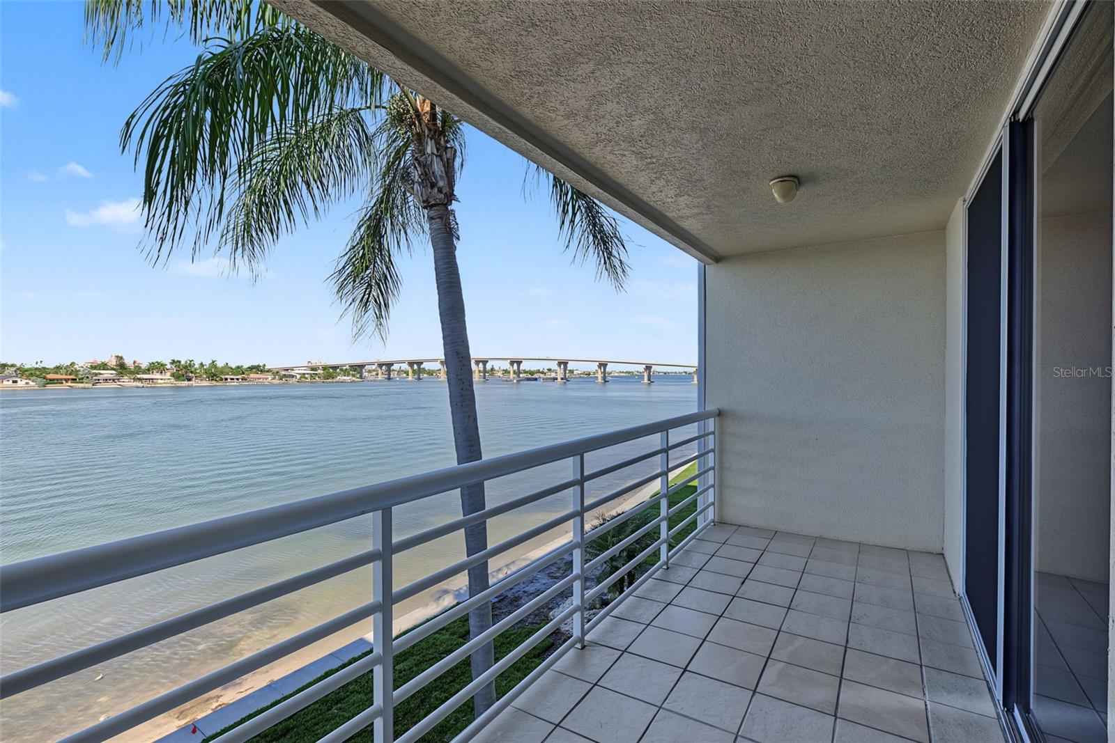 6083 BAHIA DEL MAR CIR #362 — photo 30