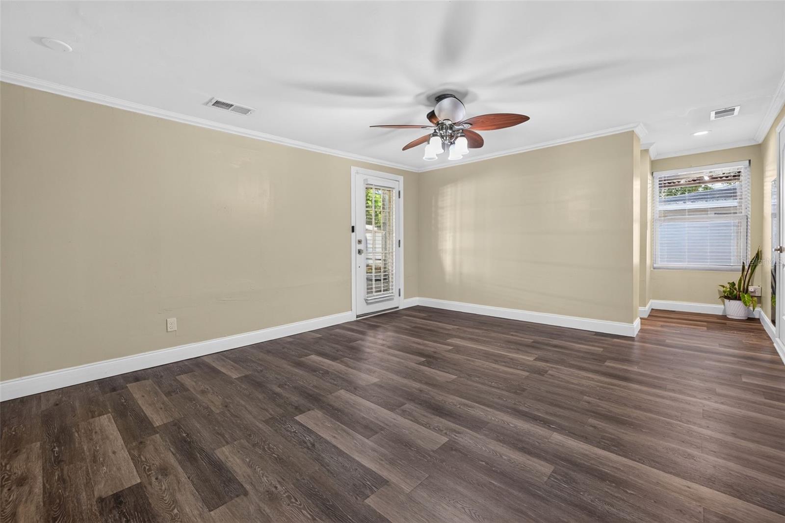1115 WOODSIDE AVE — photo 12