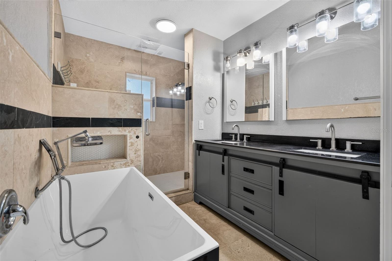 1115 WOODSIDE AVE — photo 16