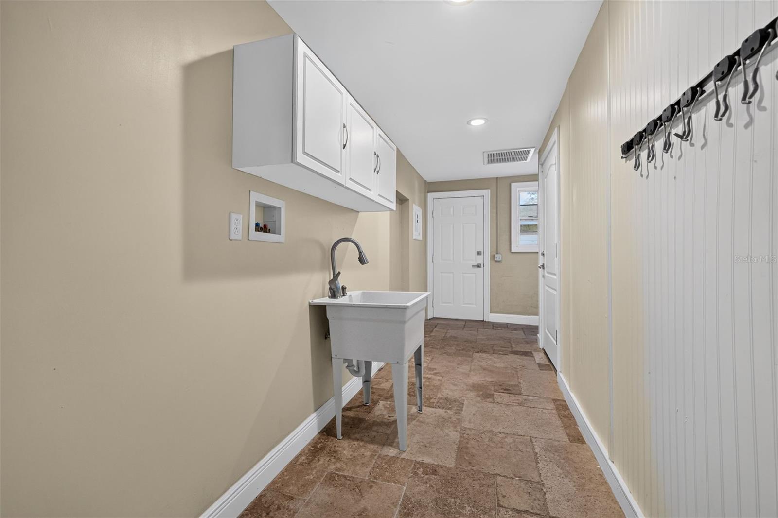 1115 WOODSIDE AVE — photo 18