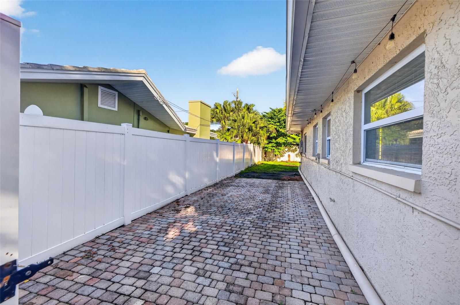 1115 WOODSIDE AVE — photo 21