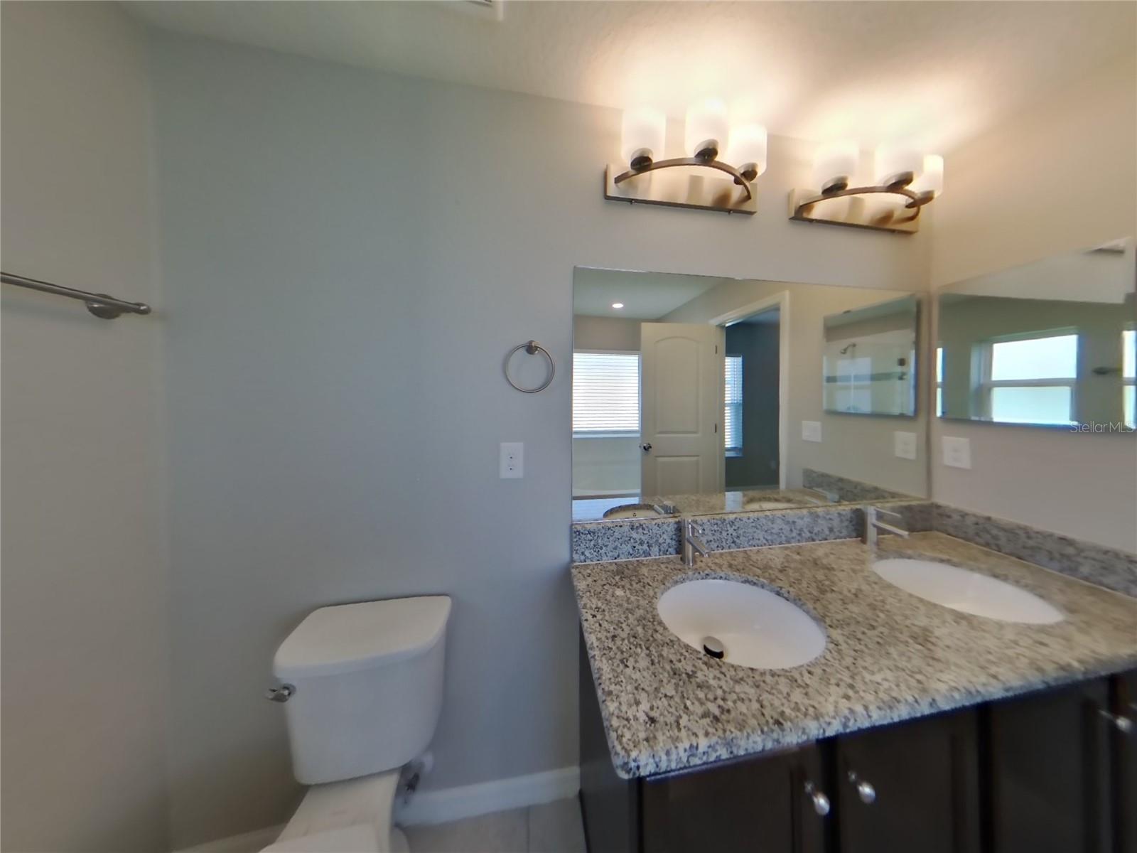 Home in GIBSONTON — photo 6