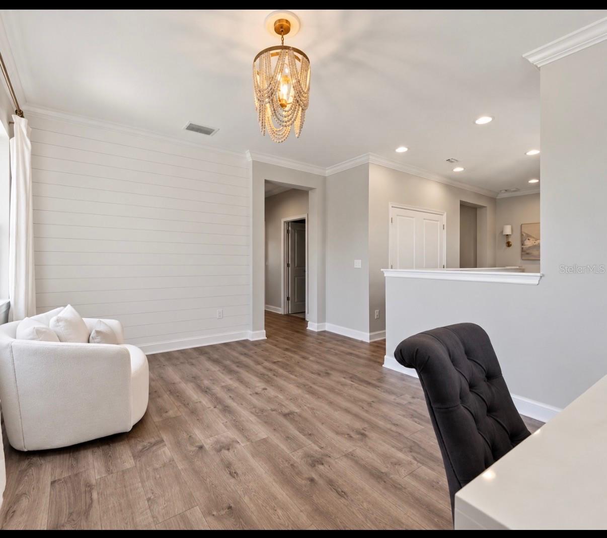 8010 RED ORCHARD CT — photo 23