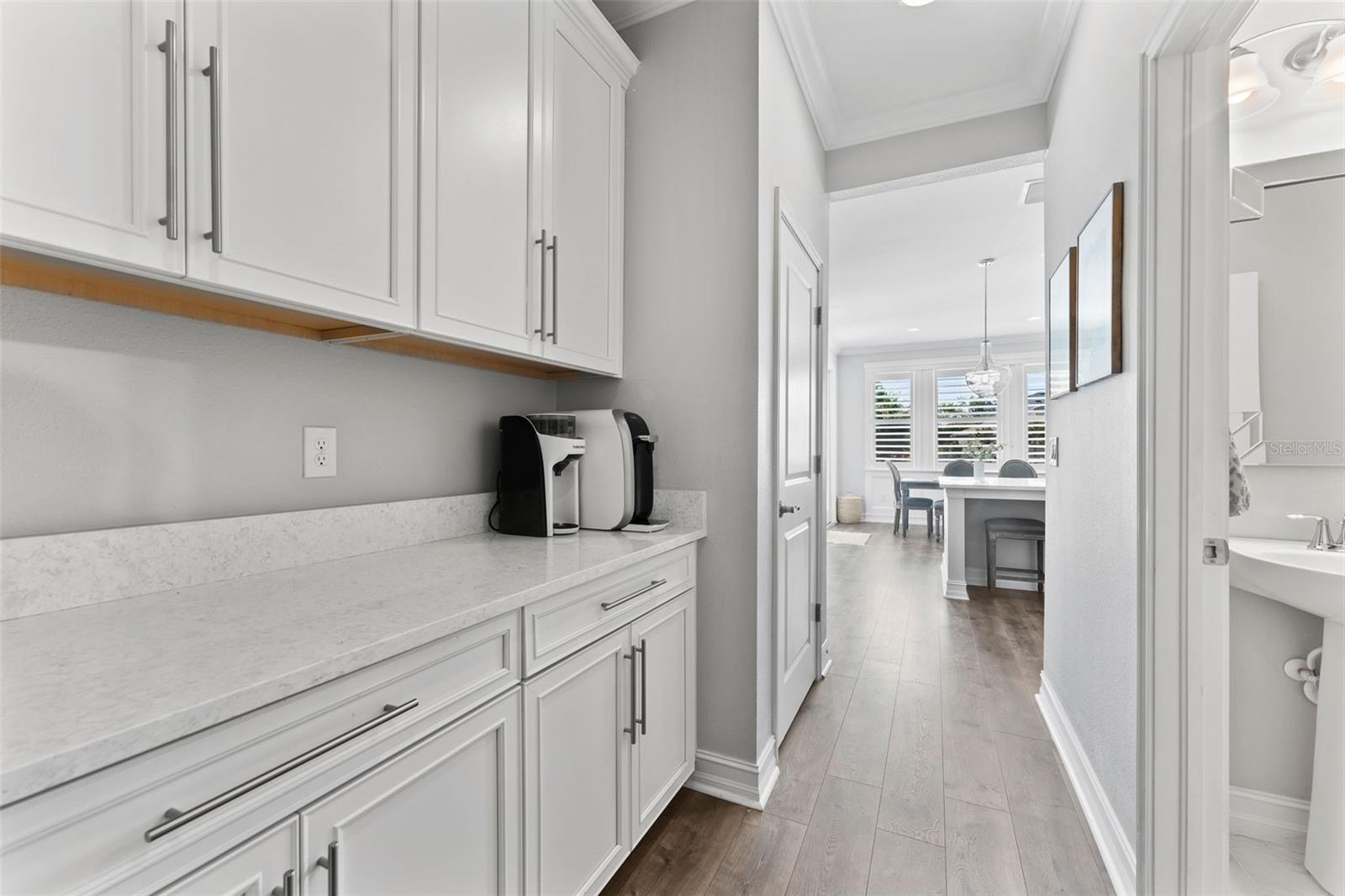 8010 RED ORCHARD CT — photo 14