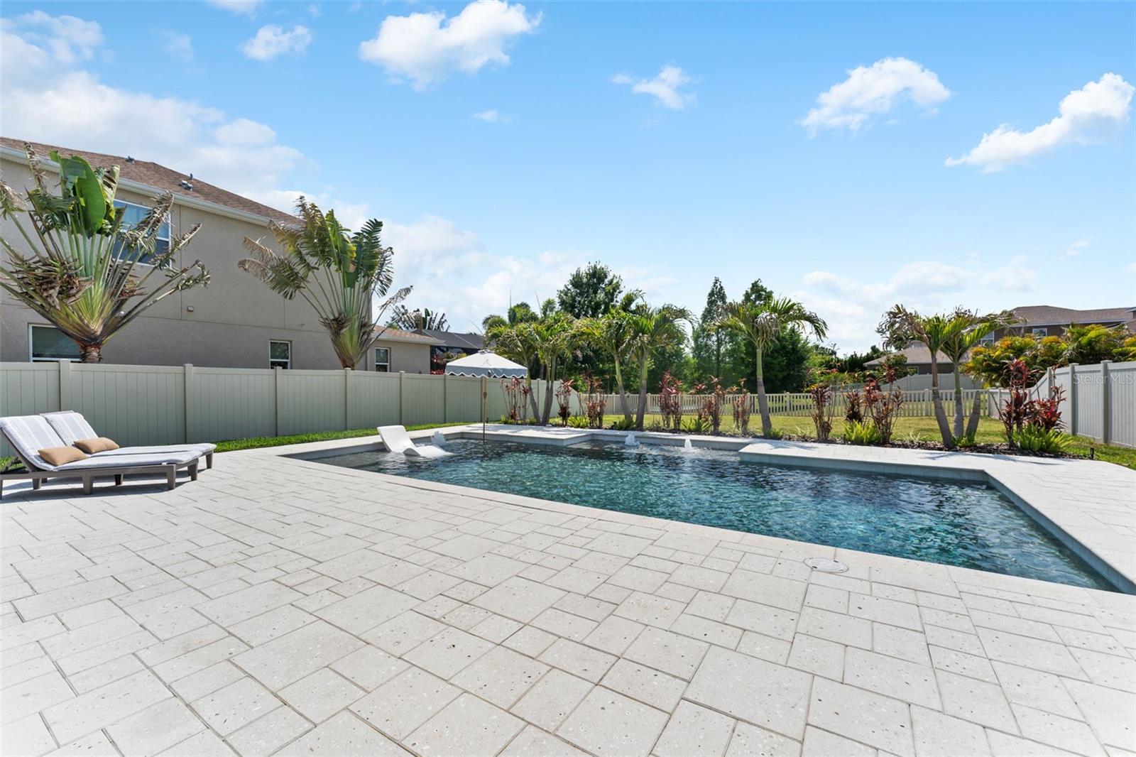 8010 RED ORCHARD CT — photo 41