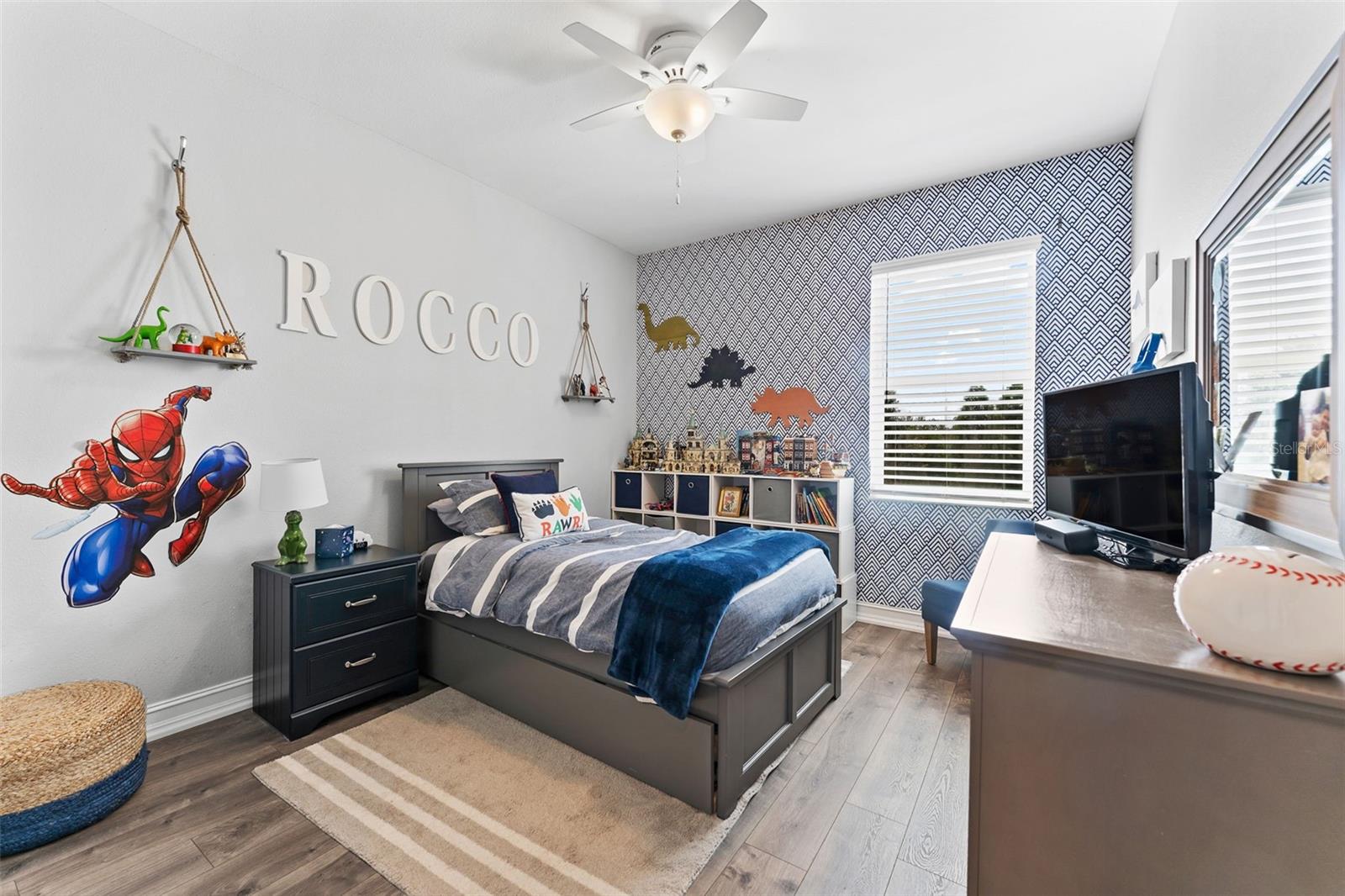 8010 RED ORCHARD CT — photo 30