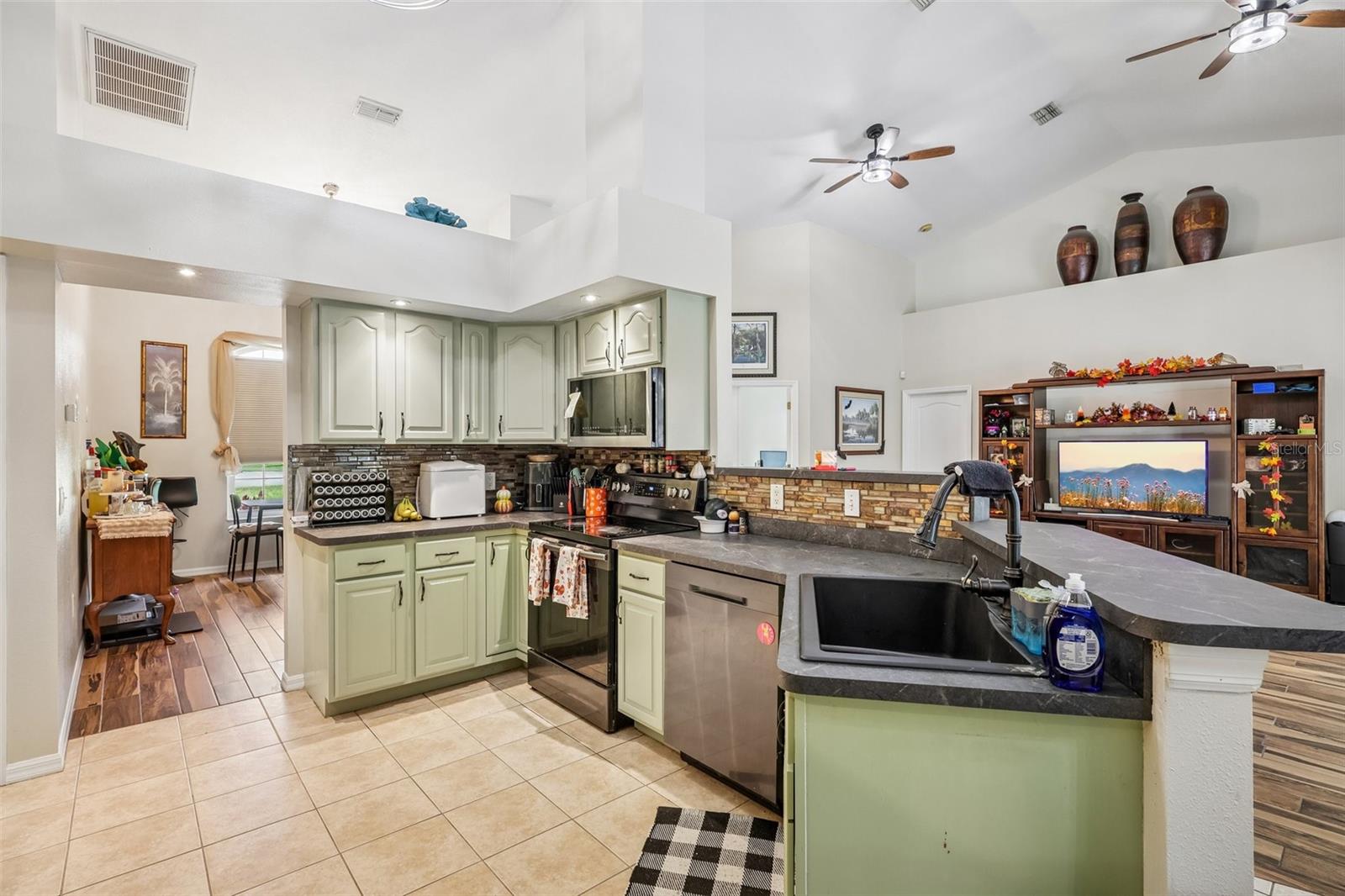18933 BLACK GUM CT — photo 6