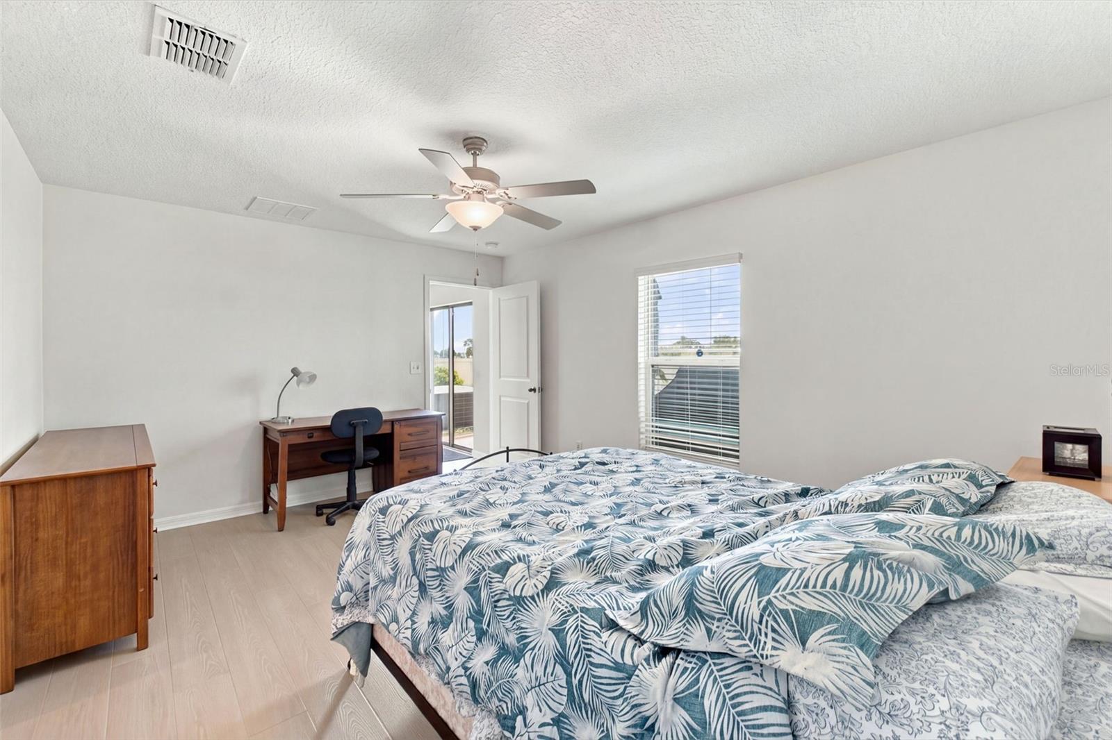3731 GOLDEN SHINER LN — photo 15