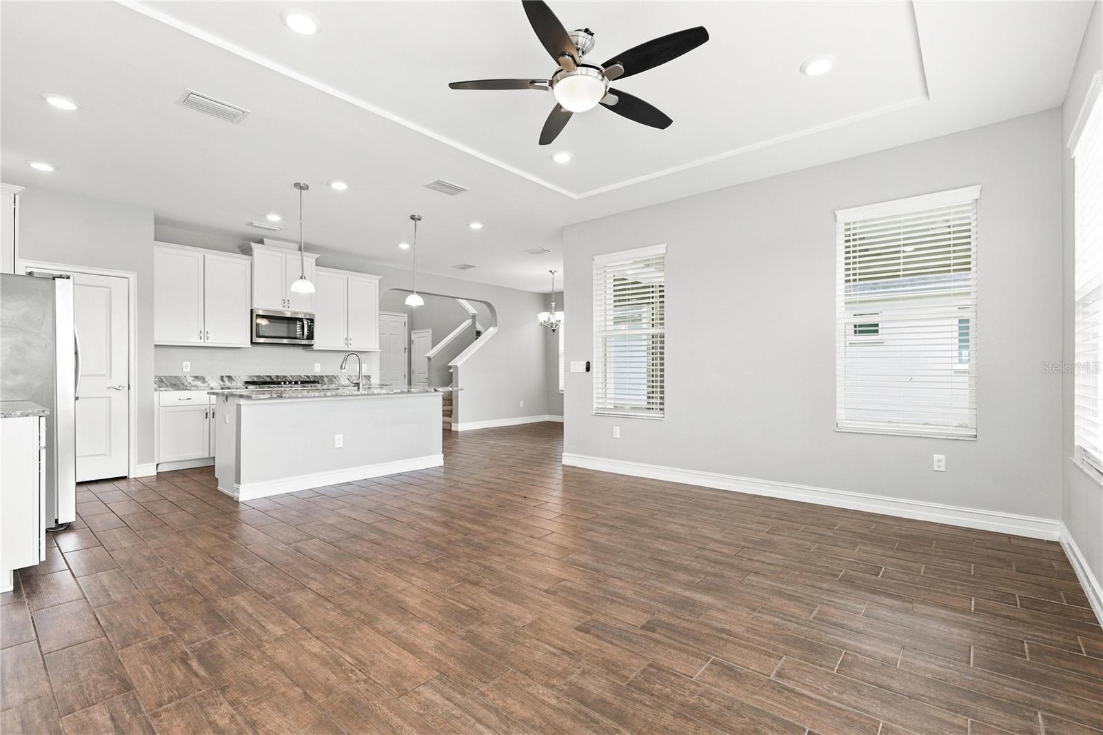 4694 TRAMANTO LN — photo 5