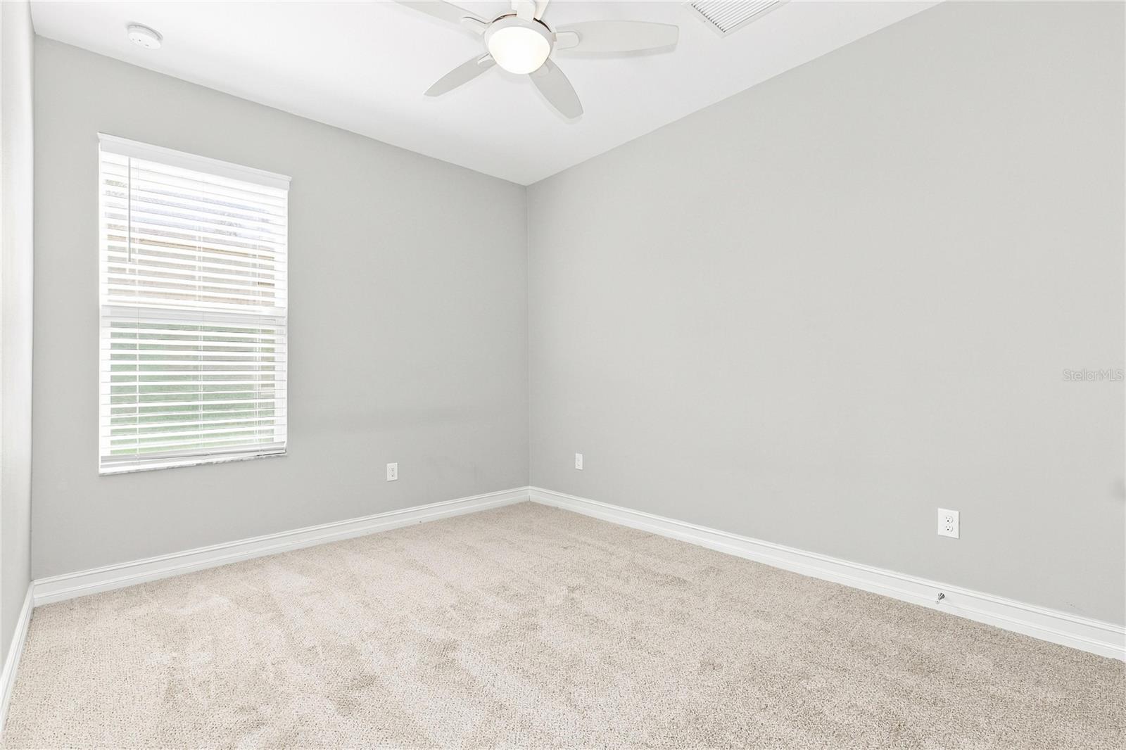 4694 TRAMANTO LN — photo 27