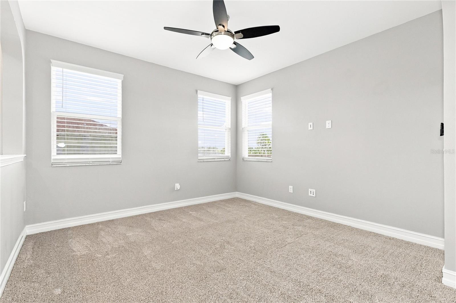 4694 TRAMANTO LN — photo 25
