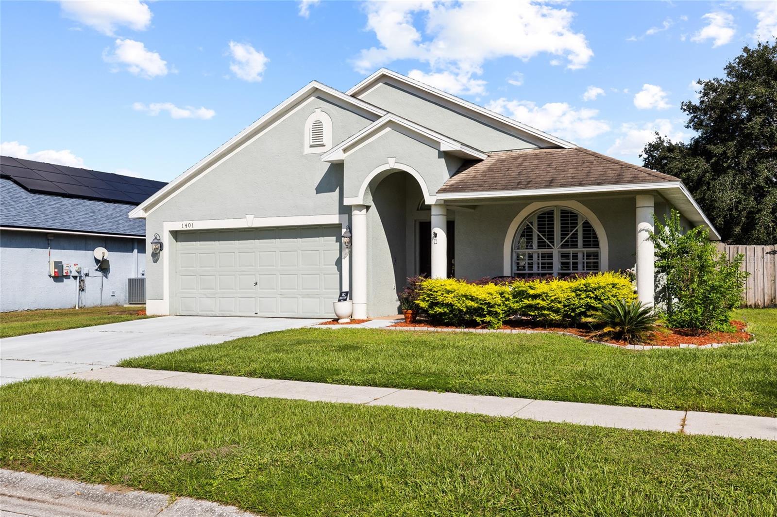 1401 LAKE SHORE RANCH DR — photo 3