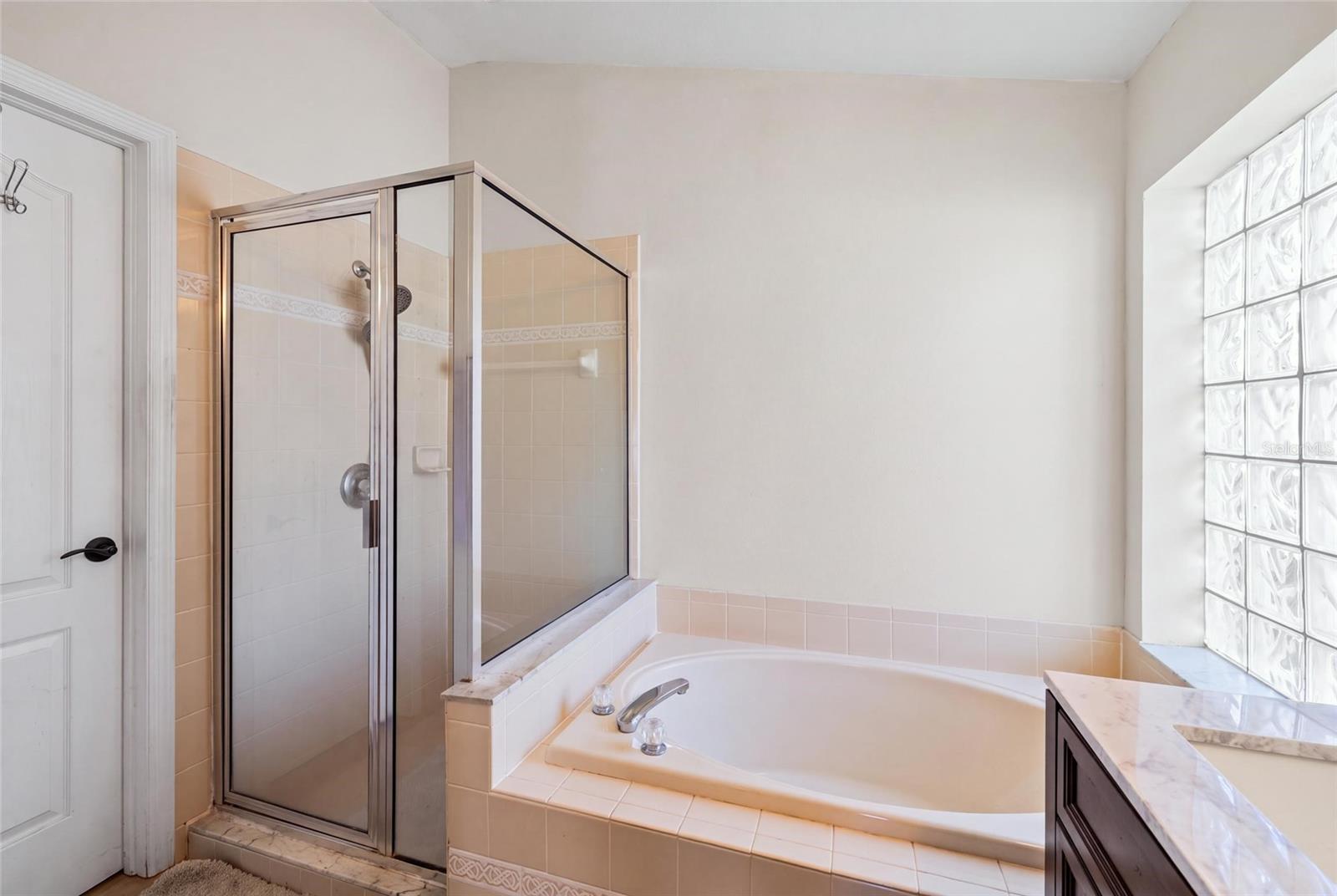 1401 LAKE SHORE RANCH DR — photo 27