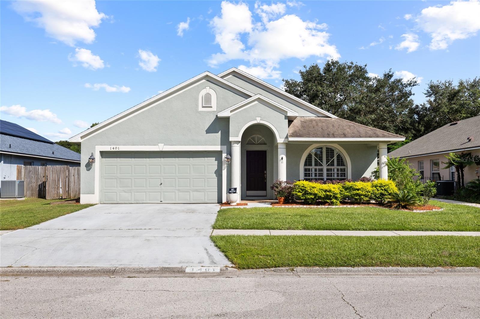 1401 LAKE SHORE RANCH DR — photo 2