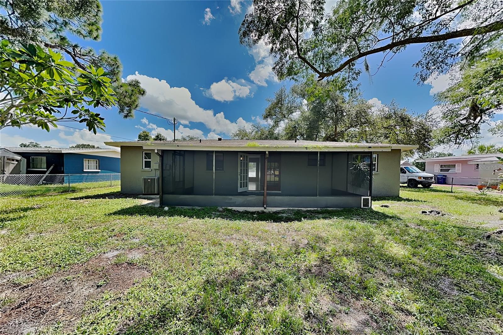Home in SARASOTA — photo 15