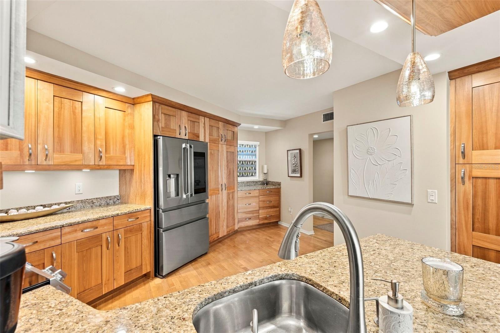 700 BEACH DR NE #803 — photo 15
