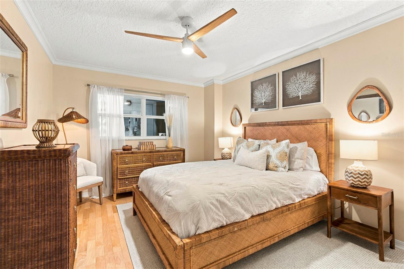 700 BEACH DR NE #803 — photo 24