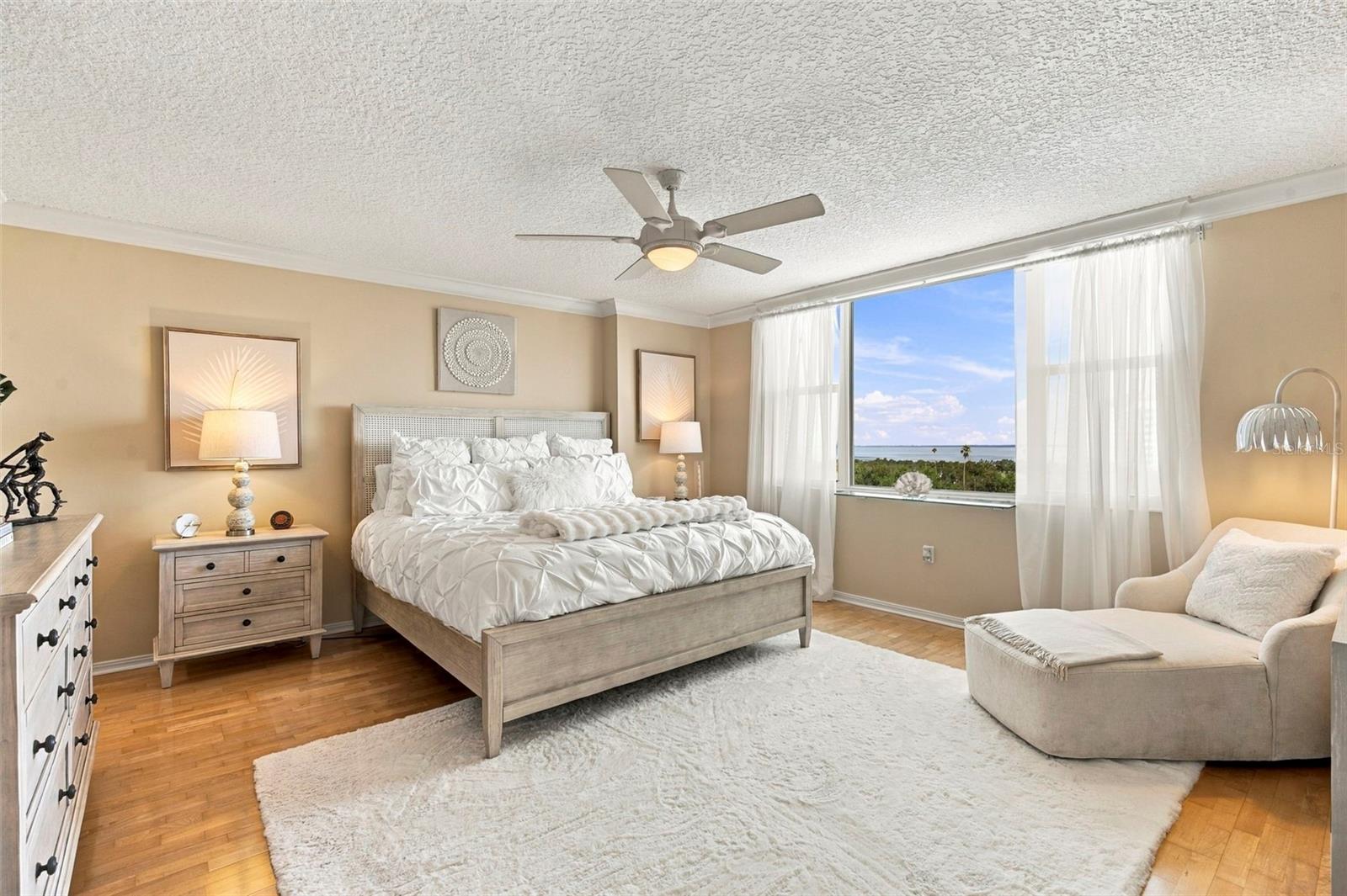 700 BEACH DR NE #803 — photo 18