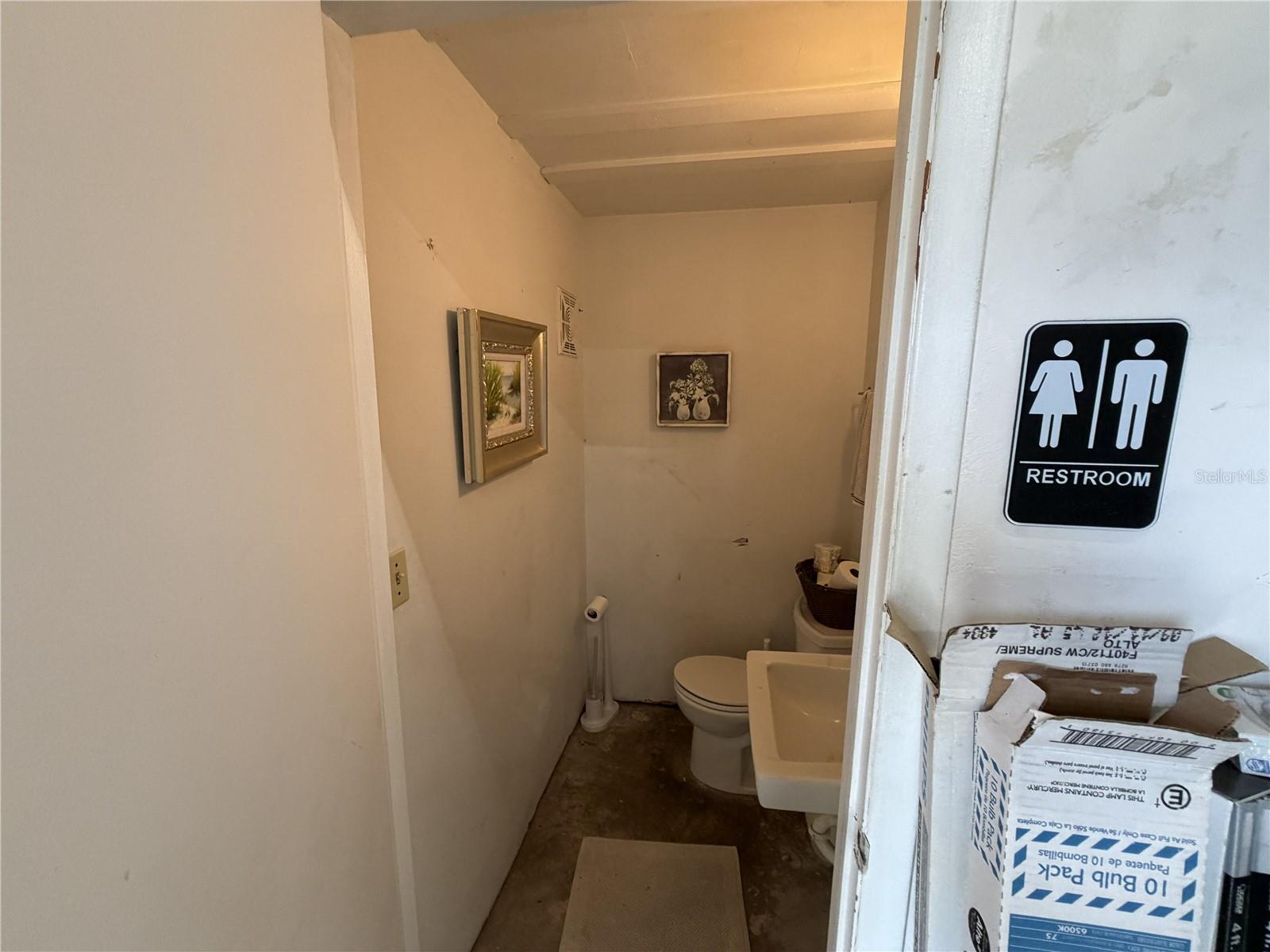 6225 SEMINOLE BLVD — photo 48