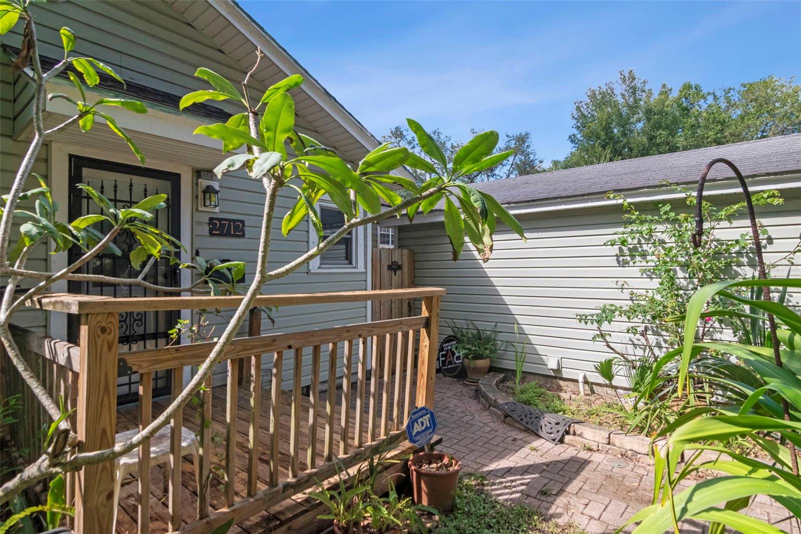 2712 N MUNRO ST — photo 36