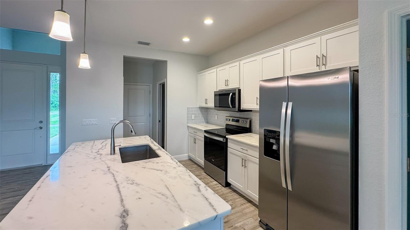4837 SUNBURST AVE — photo 12