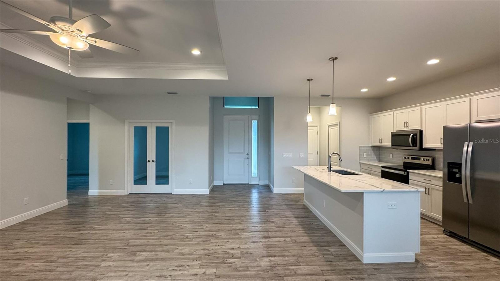 4837 SUNBURST AVE — photo 2
