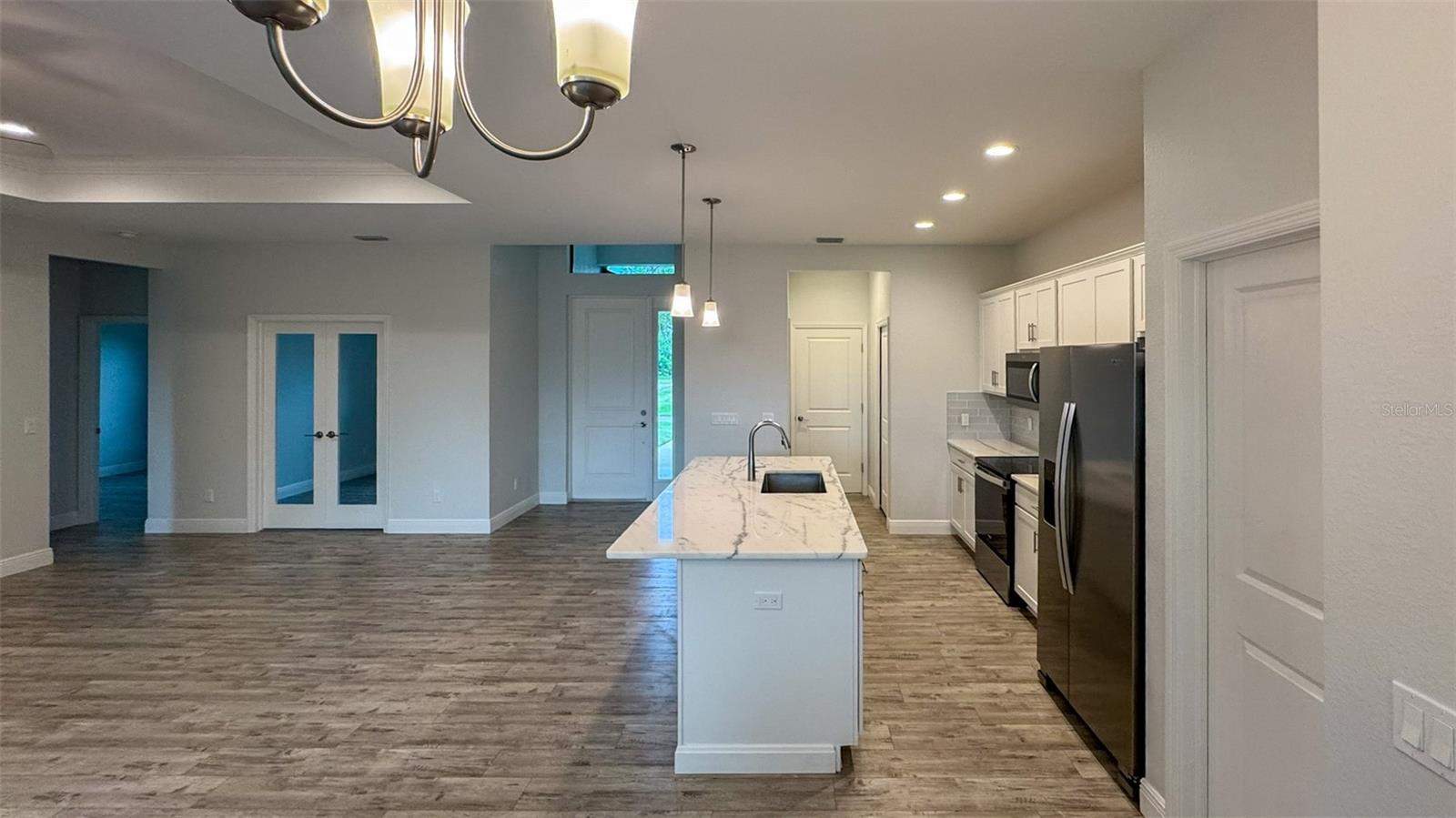 4837 SUNBURST AVE — photo 8