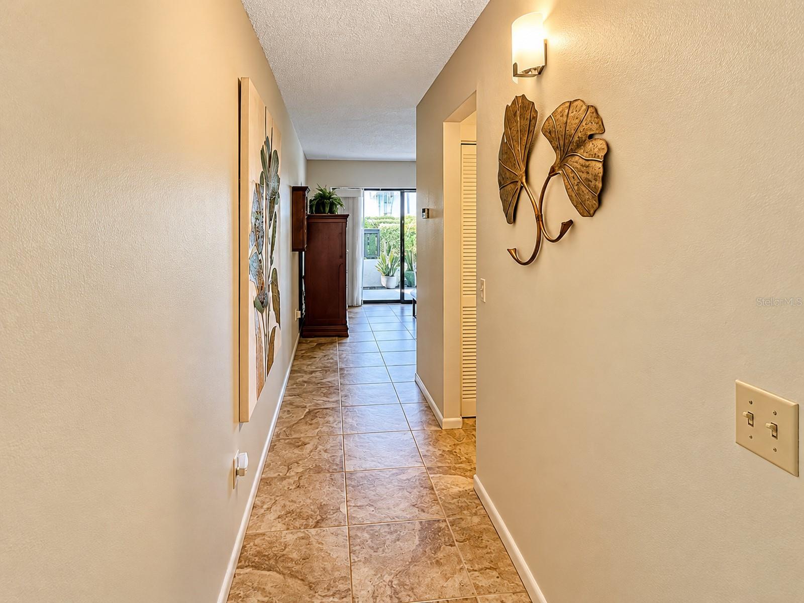 2132 LAKEWOOD CLUB DR S #8B — photo 12