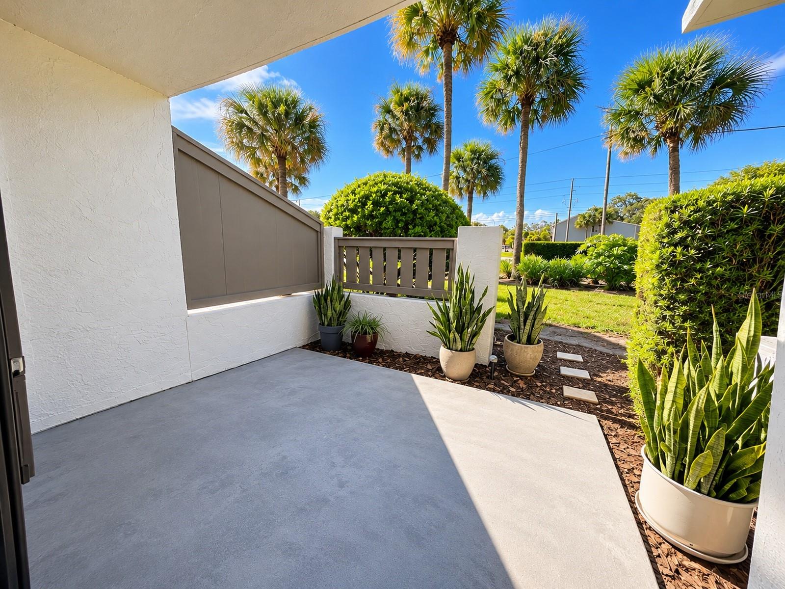 2132 LAKEWOOD CLUB DR S #8B — photo 26