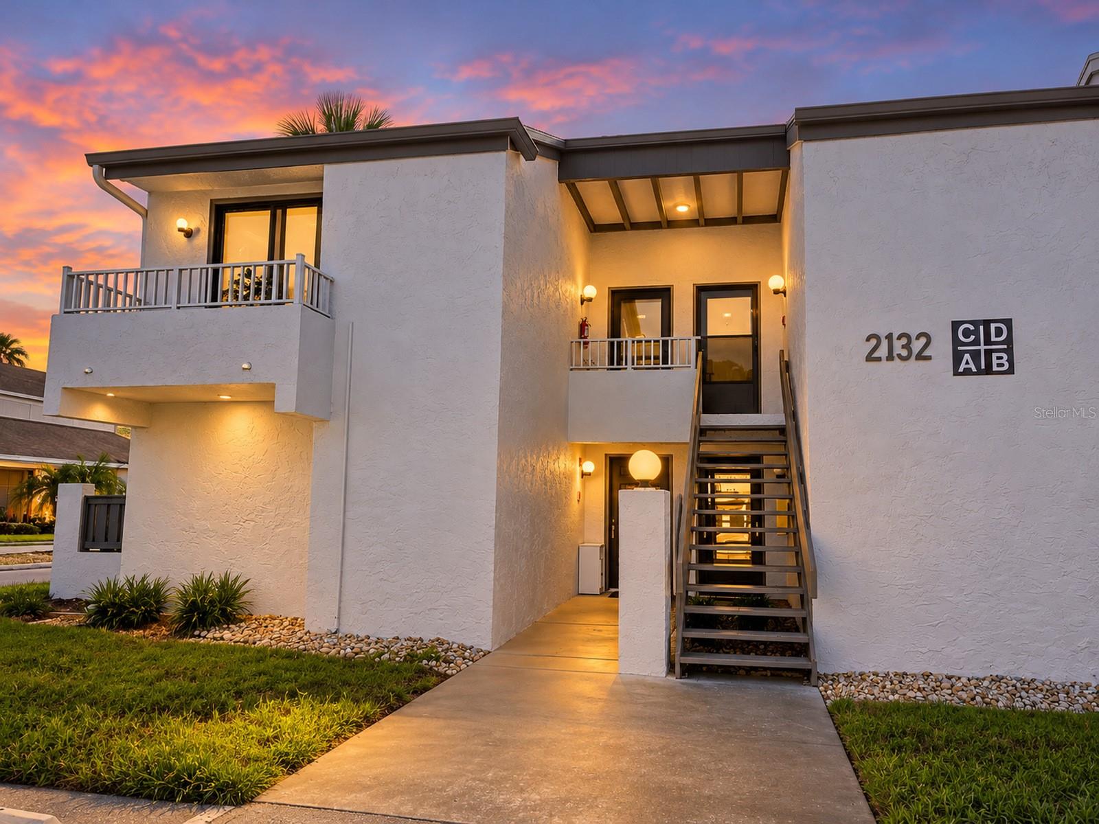 2132 LAKEWOOD CLUB DR S #8B — photo 8