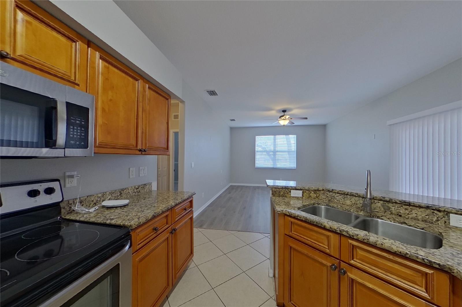 Home in TARPON SPRINGS — photo 5