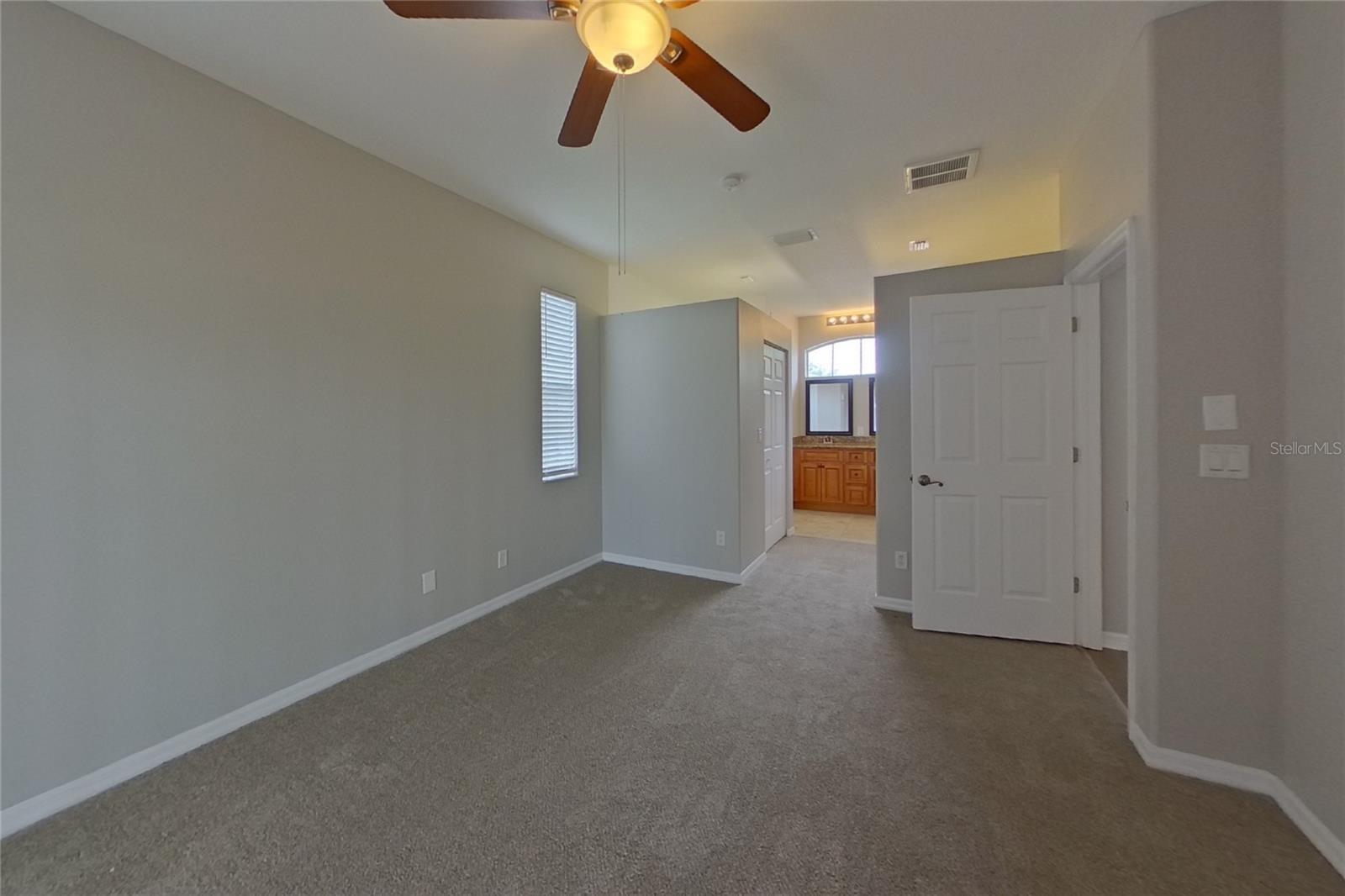 Home in TARPON SPRINGS — photo 6