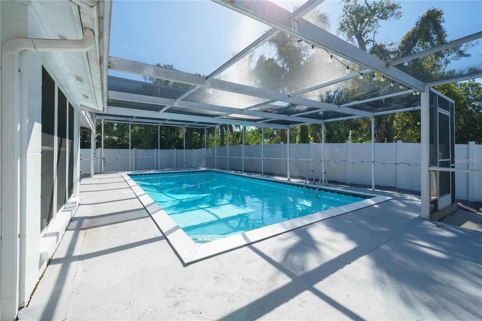 7002 DANEWOOD CT — photo 12