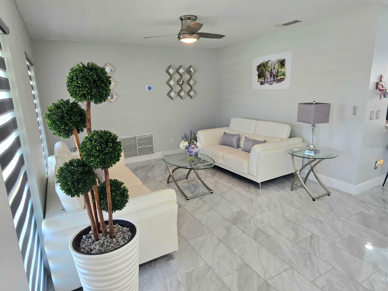 7002 DANEWOOD CT — photo 3
