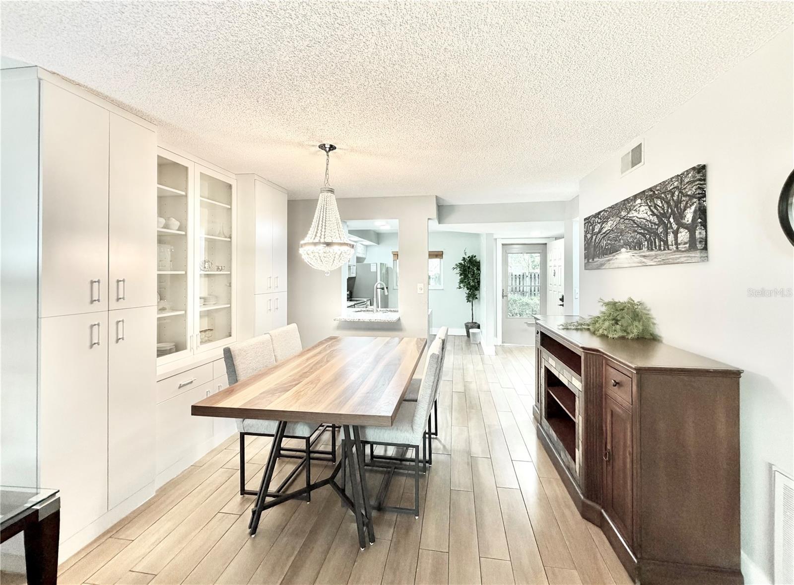 1241 S MARTIN LUTHER KING JUNIOR AVE #B102 — photo 12