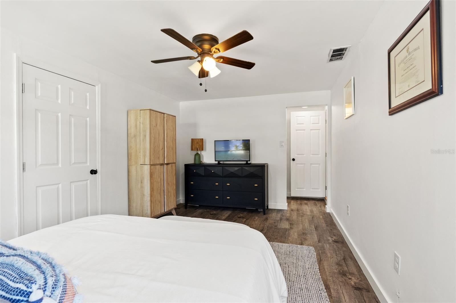 4410 W IOWA AVE — photo 16