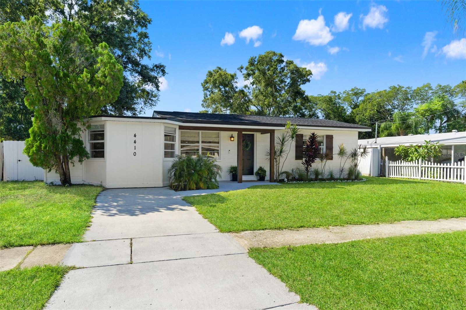 4410 W IOWA AVE — photo 4