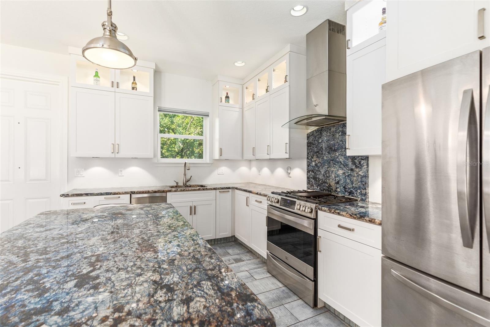 6914 S WALL ST — photo 32