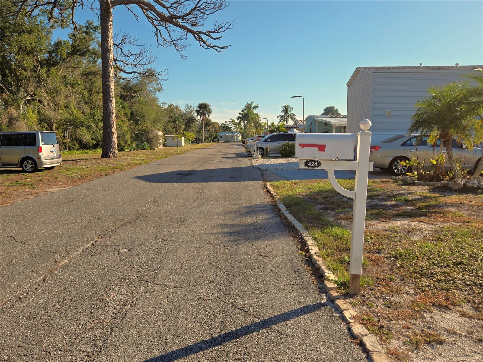 424 HATCHETT CREEK RD — photo 8