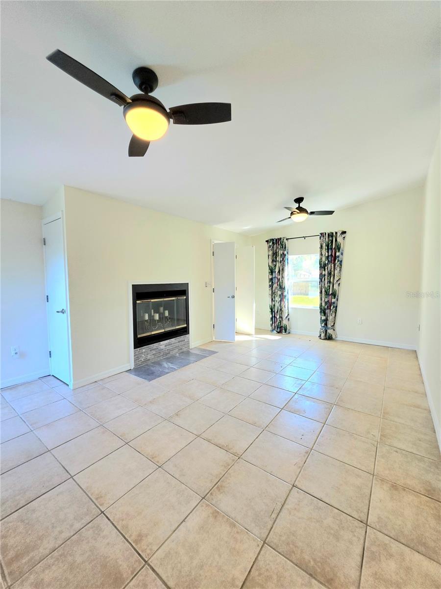 17001 MELBA LN — photo 34