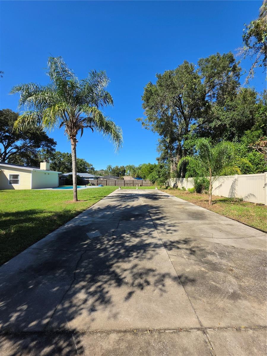 17001 MELBA LN — photo 51