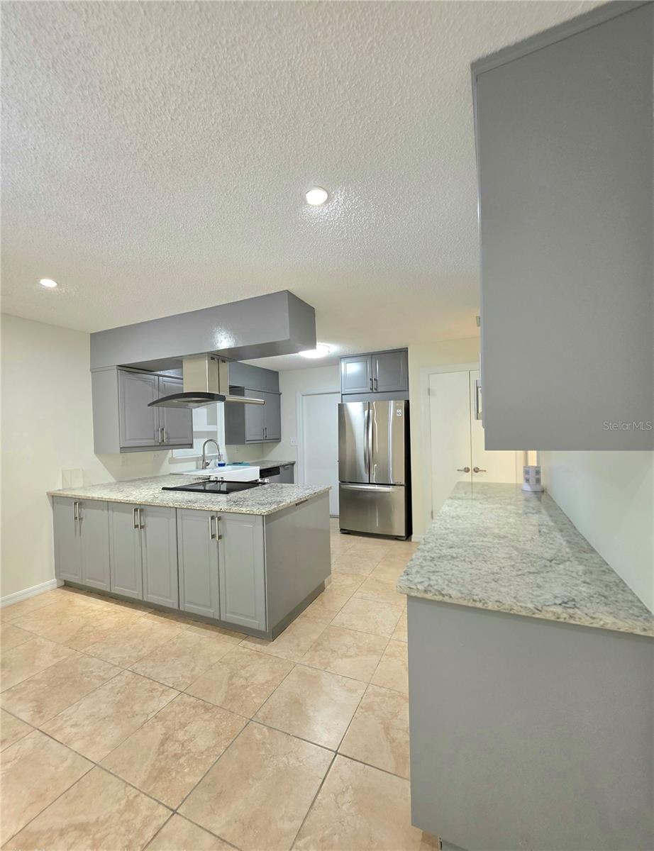 17001 MELBA LN — photo 12