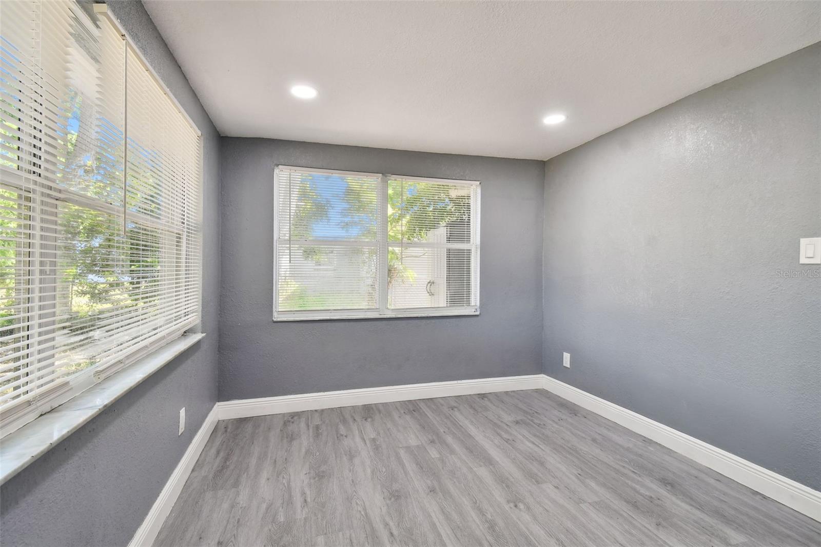 11011 PICKERING LN — photo 38