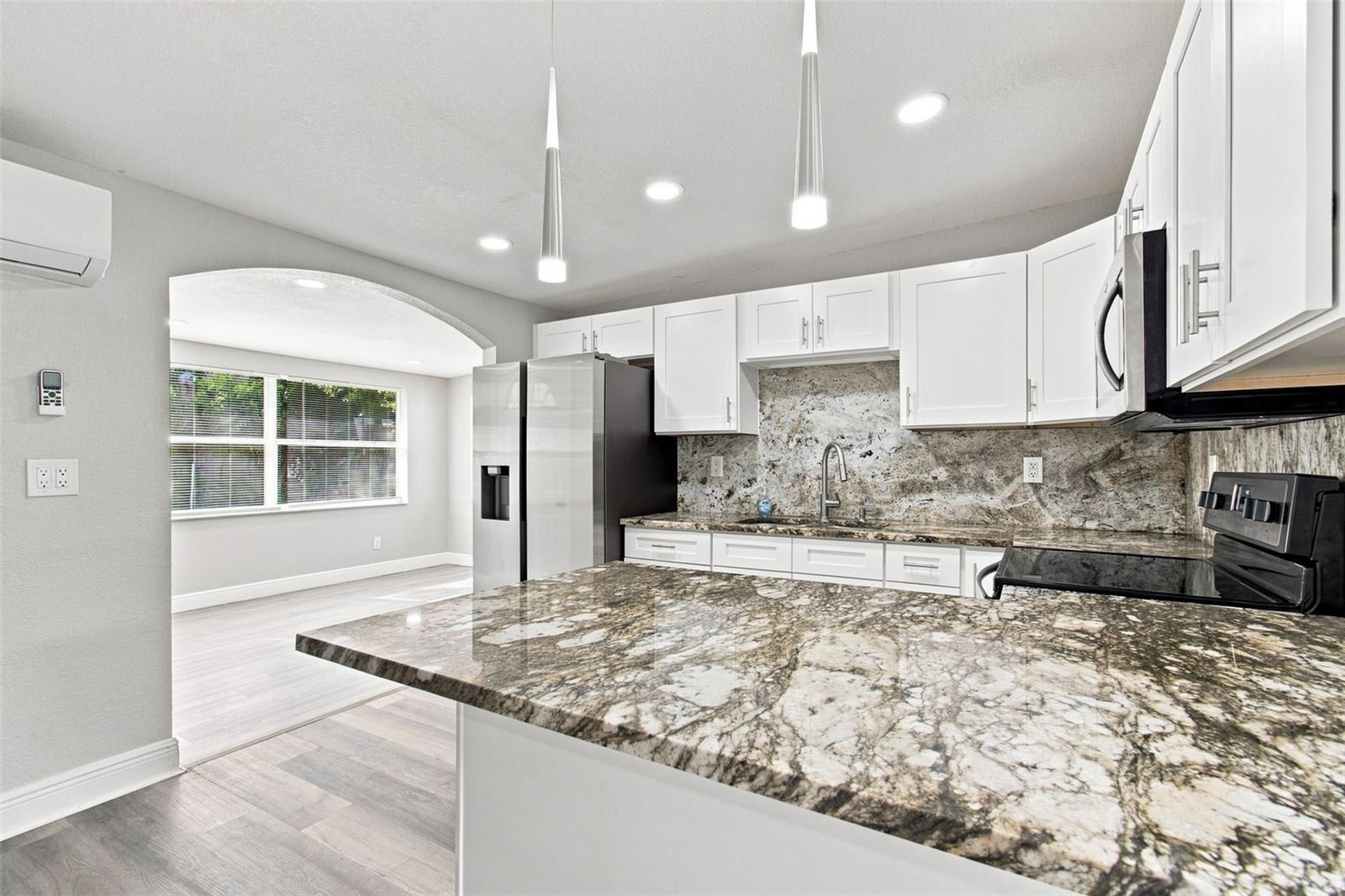 11011 PICKERING LN — photo 9