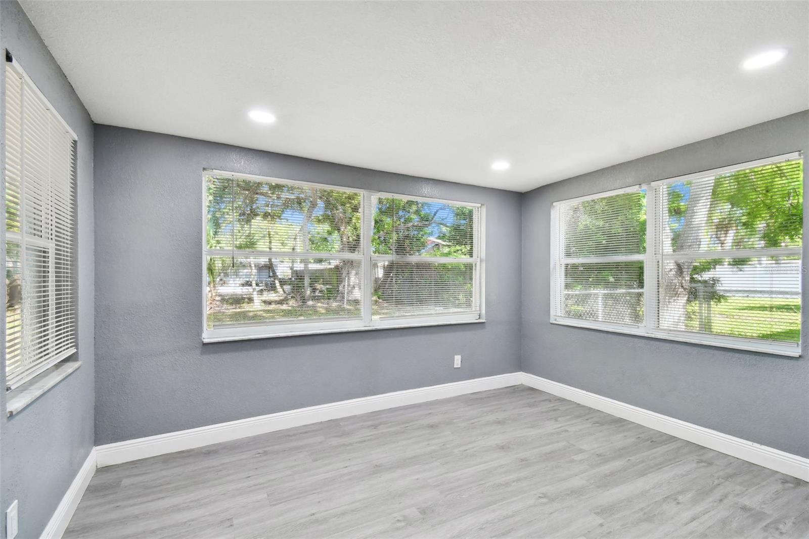 11011 PICKERING LN — photo 37