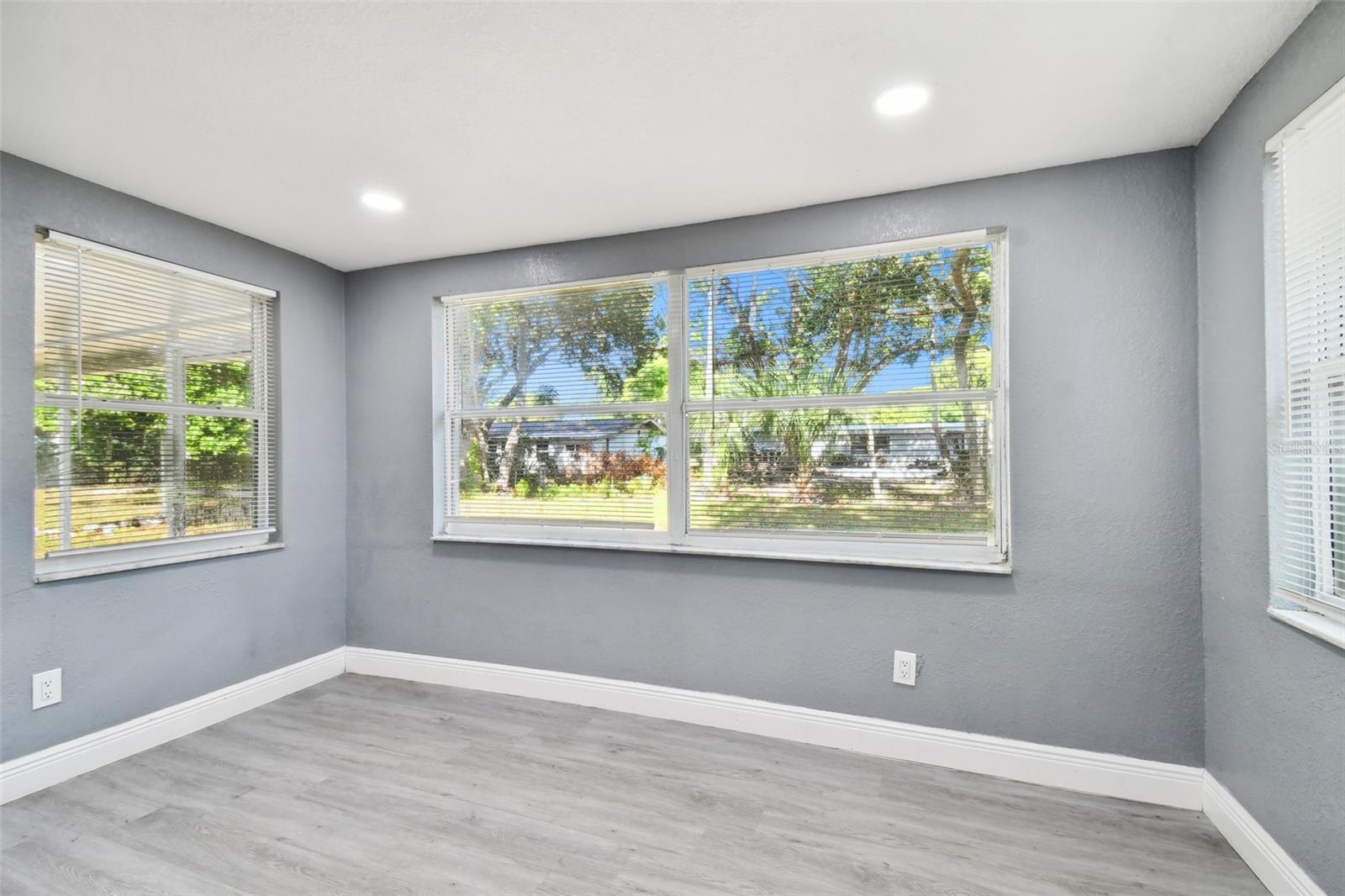 11011 PICKERING LN — photo 40