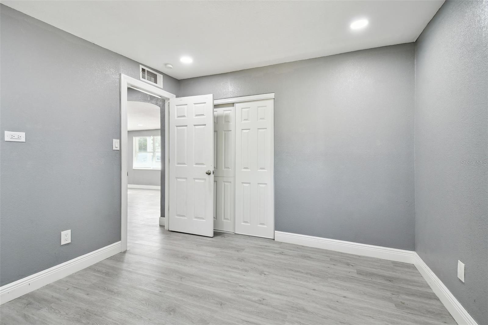 11011 PICKERING LN — photo 32