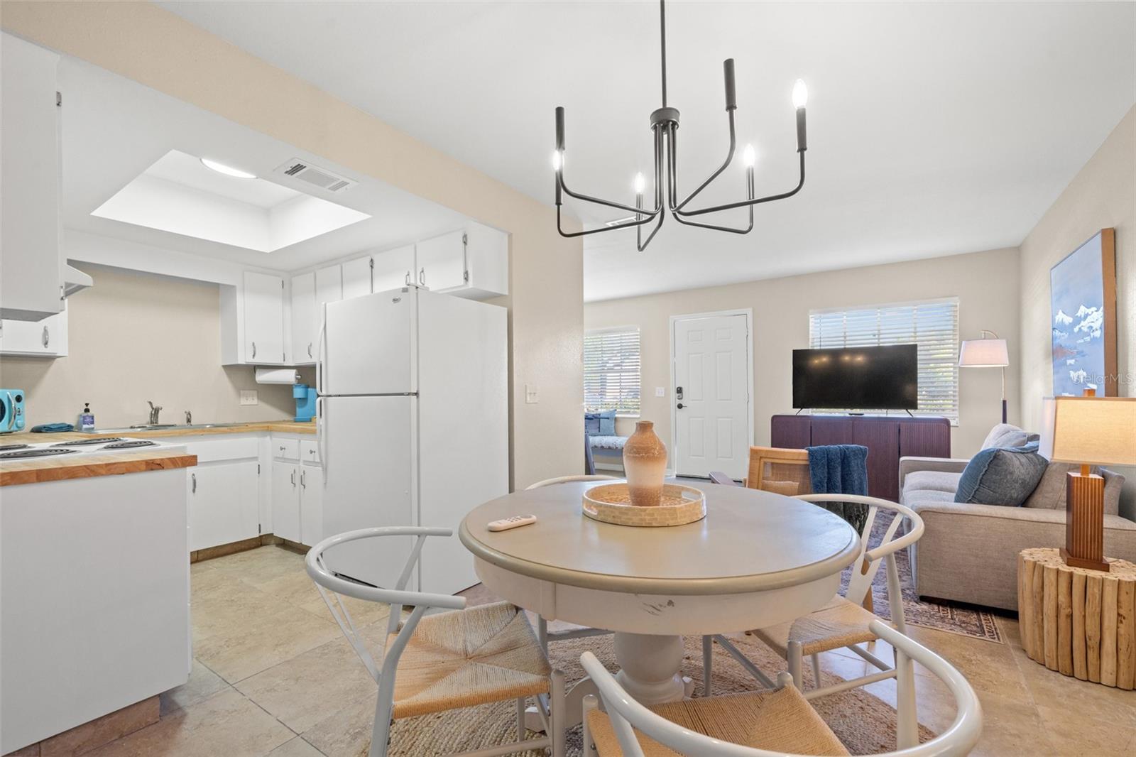 205 S GLENDALE DR #B — photo 9