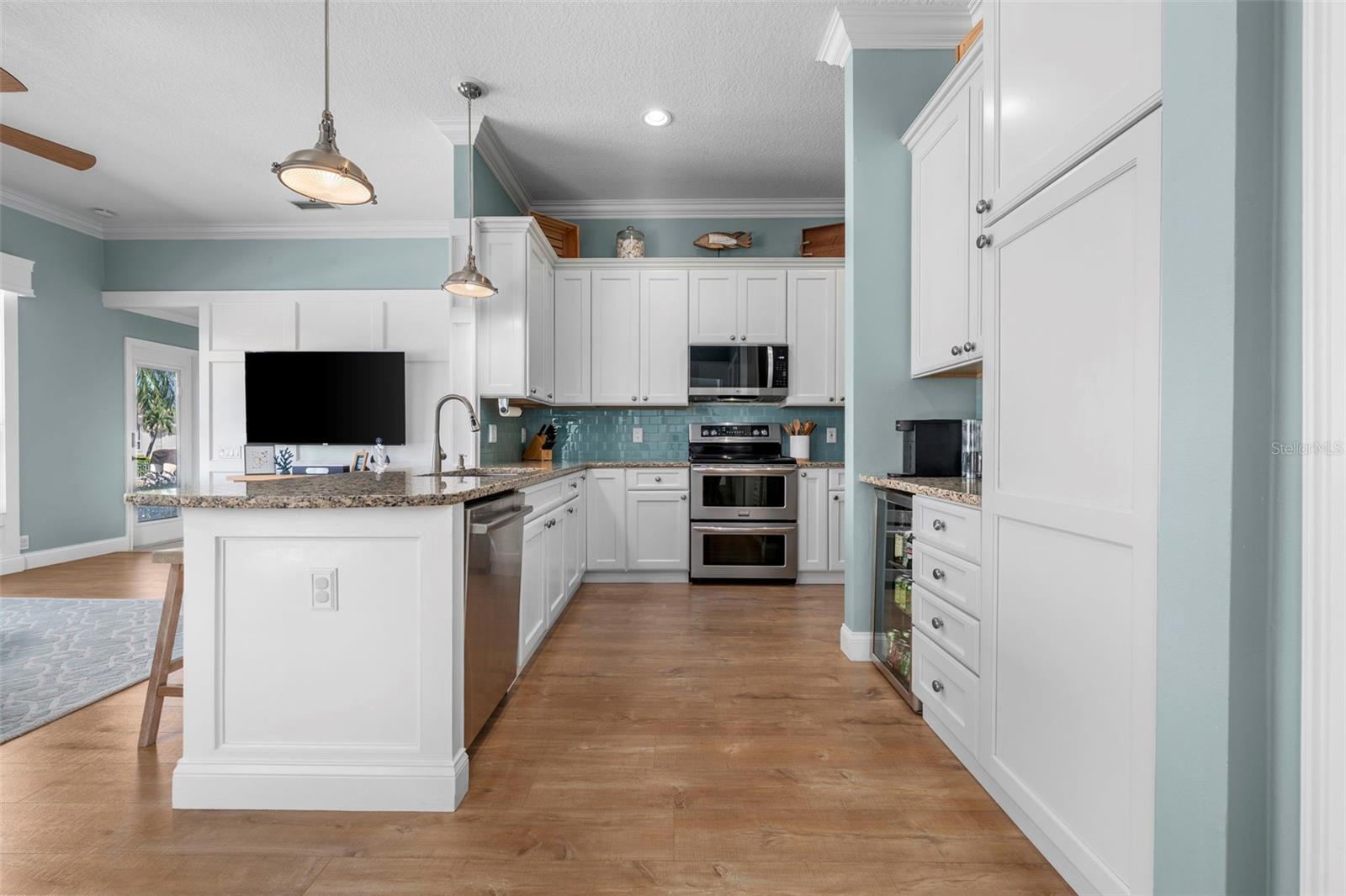4739 COMPASS DR — photo 28